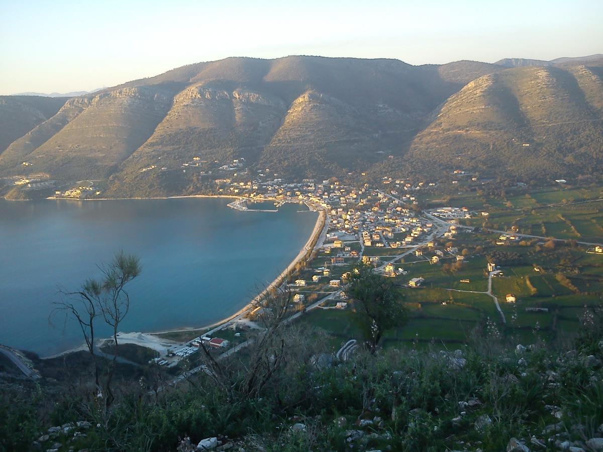 Georgia'S Little Village Platariá Kültér fotó